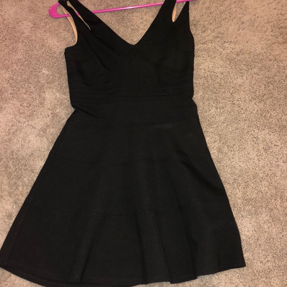 BEAUTIFUL black skater style dress